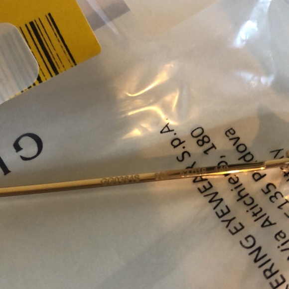 Sale. New Authentic Gucci  pearls sunglasses - Picture 5 of 8